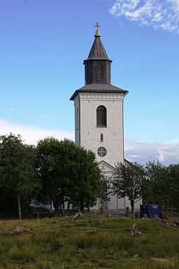 Tossene kyrka